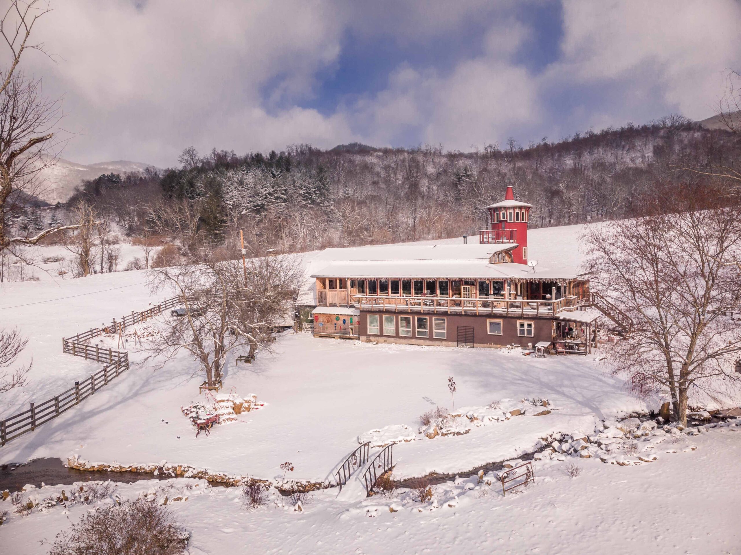 Dream Rock Silo Snow